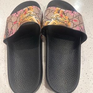 Gucci slides